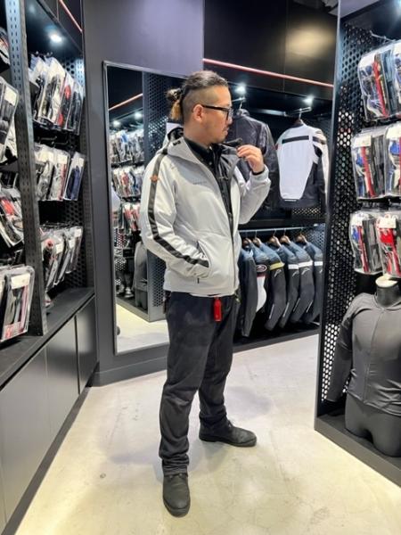 Pストア限定商品】なんと！CAFE・46worksのMIDパーカーが入荷