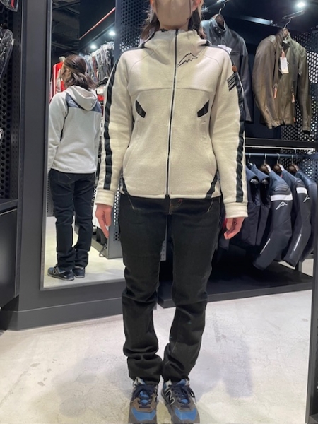 【クシタニ】エクスパンド コーデュラ デニム パンツ 膝用パッド付き S 入荷速報】2024年SS新作！〈K-1343〉エクスパンドコーデュラ