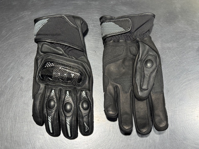 2025年秋冬アイテム＞K-5605_ｳﾞｧｰｼﾃｨｳｲﾝﾀｰｸﾞﾛｰﾌﾞが入荷しました