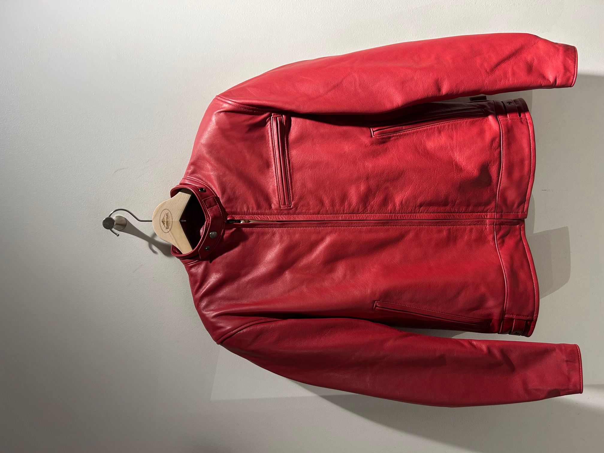 KUSHITANI レッドジャケット Mサイズ あのシングルジャケットに新色登場！？：KUSHITANI 横浜店 | KUSHITANI