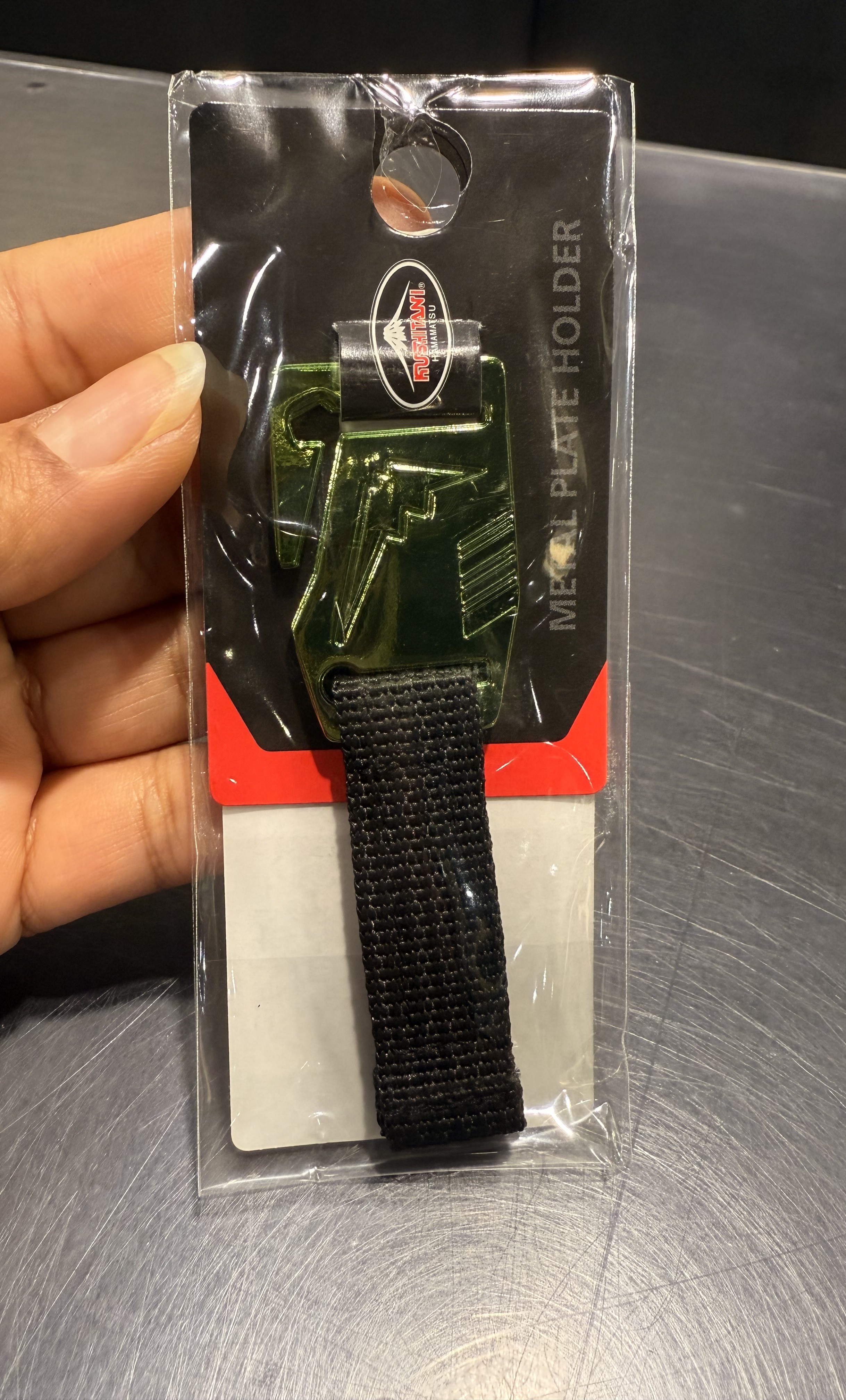 K-4487 メタルプレートホルダーのご紹介:KUSHITANI横浜店 | KUSHITANI K-4487 メタルプレートホルダーのご紹介:KUSHITANI横浜店 | KUSHITANI