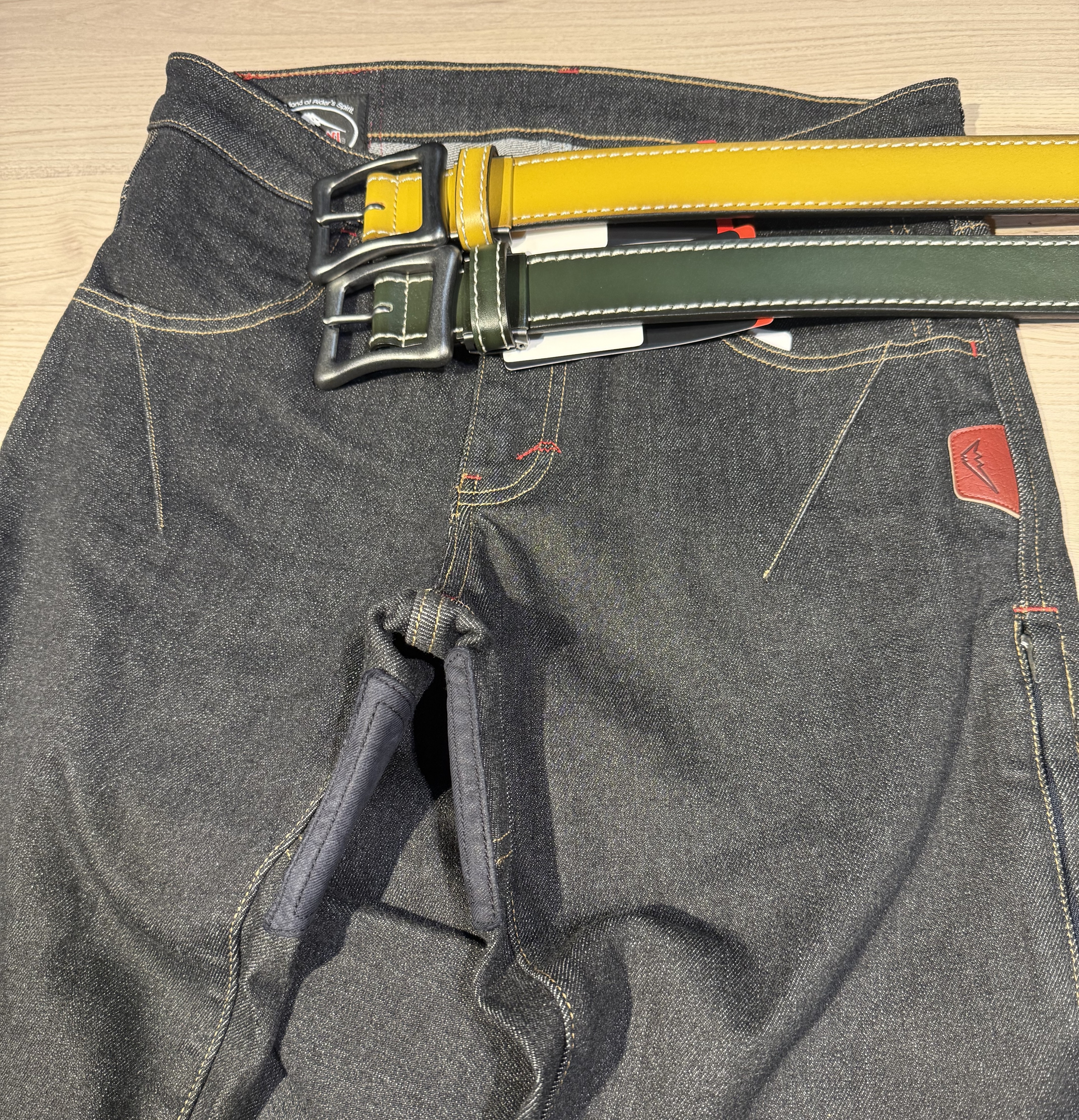 クシタニ　デニムパンツ　膝プロテクター付き　サイズ29 クシタニ デニムパンツ 膝プロテクター付き サイズ29 K-1934