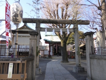 八幡神社参道