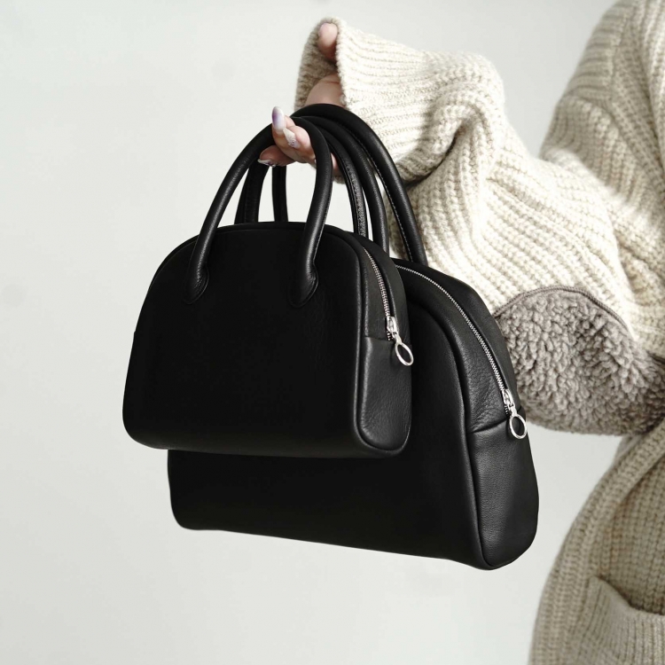 極美品】 取りだし Aeta DEER LEATHER ディアレザー ウエスト 極美品】 取りだし Aeta DEER LEATHER ディアレザー ウエスト