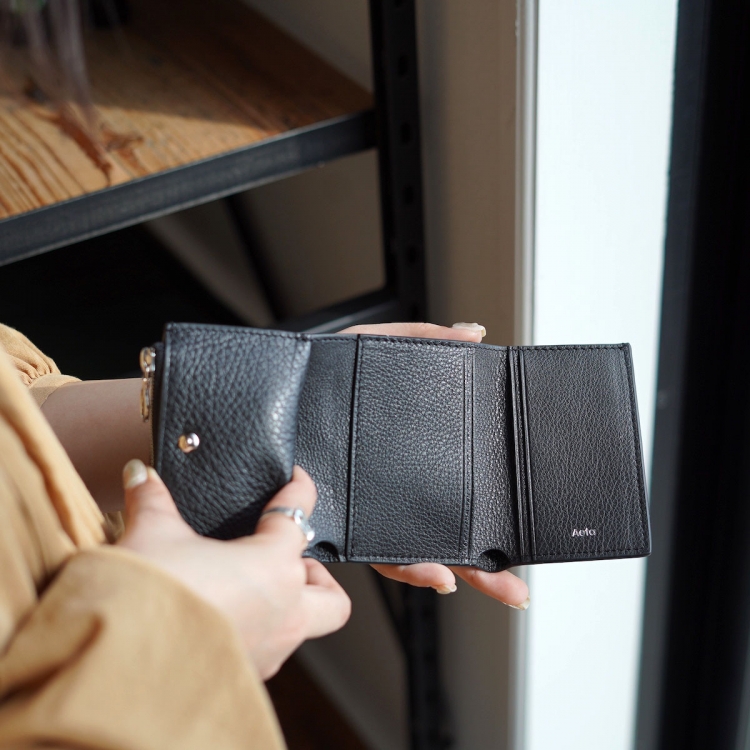 Aeta / ミニウォレットがアップデート。 | 1989 blog