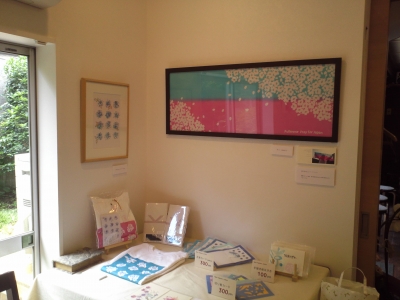 物販の上にも展示が!