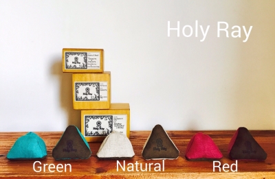 Holy Ray オリジナルさざれクッション