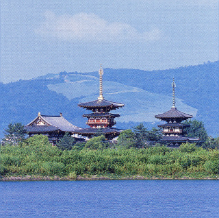 薬師寺全景