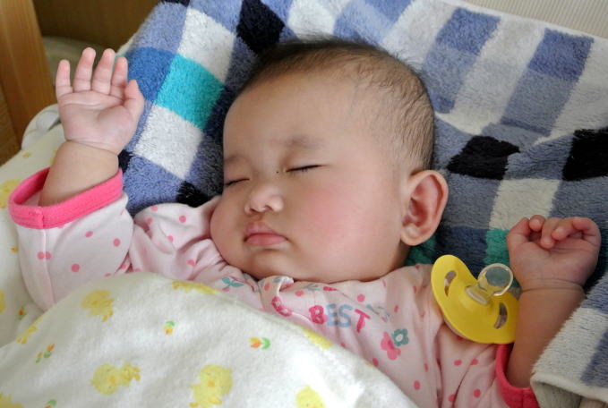 赤ちゃん 8か月2.jpg