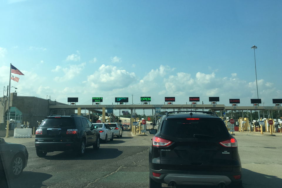 カナダ→アメリカ陸路(車)再入国5.jpg