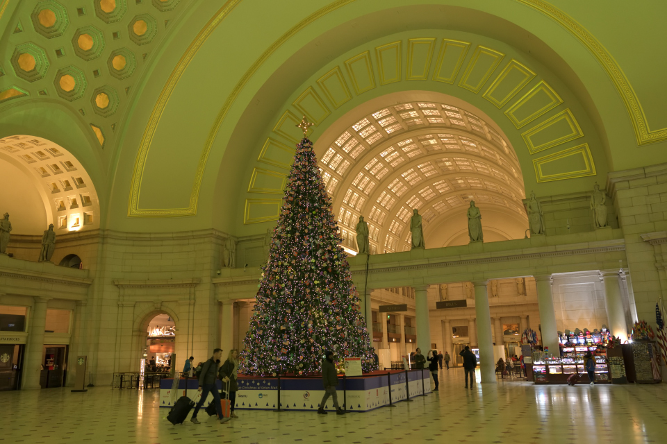 ユニオン駅ワシントンDC夜景写真2.jpg