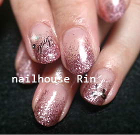 ピンクラメグラデーションネイル シアワセネイル Nailhouse Rin