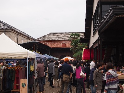 第8回動楽市 会場4.jpg