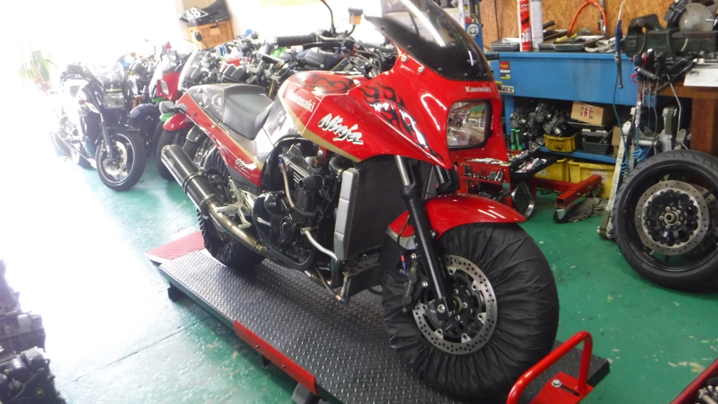 O島さん GPZ900Rファイナル モデファイ | マーベラス折目のブログ