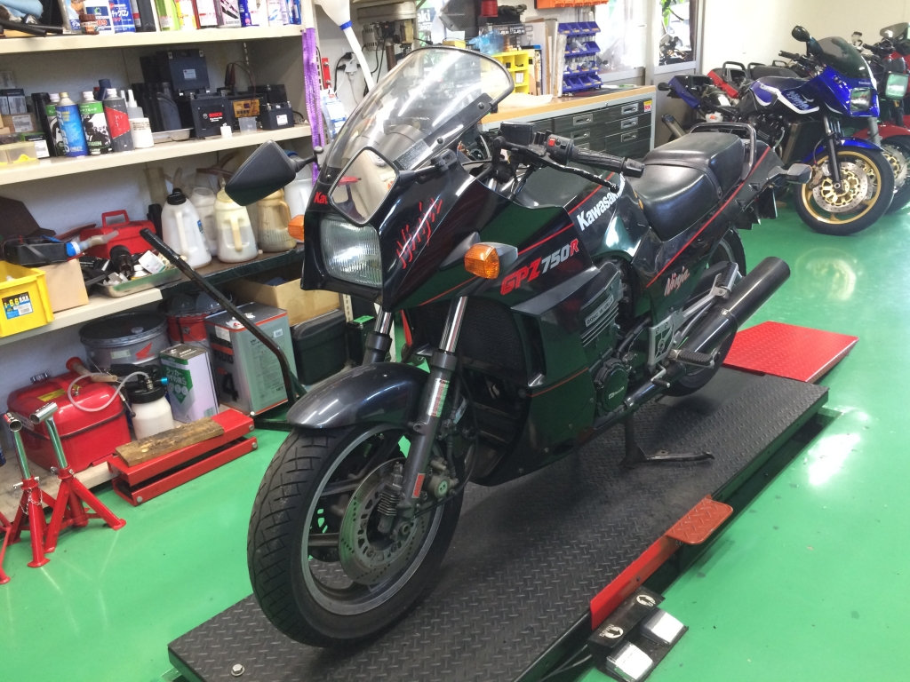値下！ カワサキ GPZ750R 部品取り、ベース車輌 愛知県交換OK 愛しの
