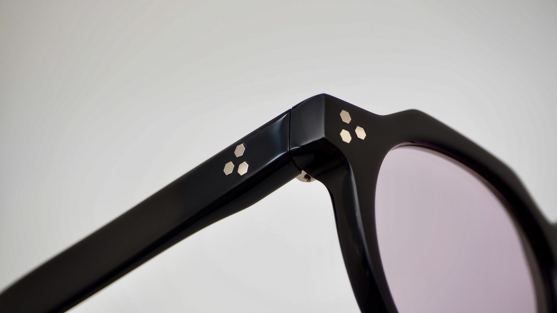 カラーレンズ試してみない？LaLa Begin instagram掲載 Rokkaku eyewear design "Sky Ace