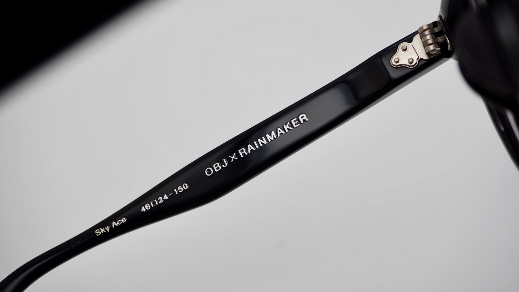 カラーレンズ試してみない？LaLa Begin instagram掲載 Rokkaku eyewear design "Sky Ace