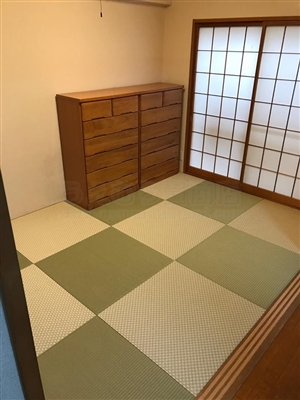 グリーンが良いんです。カラー縁無し琉球畳(セキスイ美草)大阪大東市6帖間施工例家庭用国産畳専門店うえむら畳3