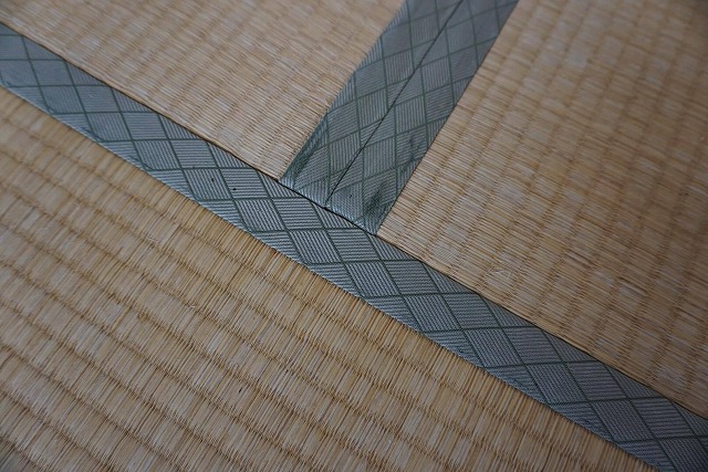 シルバー世代にも安心なTATAMI(畳)へ模様替え:大阪大東市家庭用国産畳専門店イマドキの畳屋さんうえむら畳2