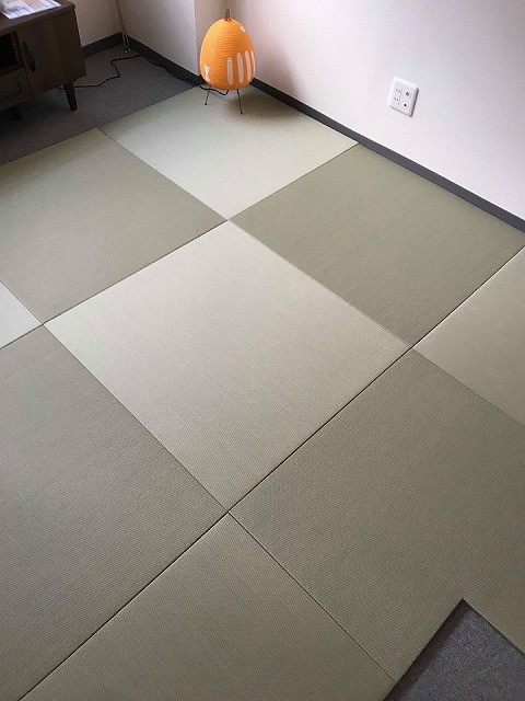 極薄縁無し琉球畳:タイルカーペットからニッポンの床に模様替え:大阪のイマドキの畳屋さんうえむら畳5