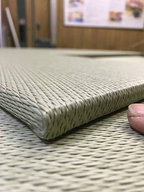 極薄縁無し琉球畳:タイルカーペットからニッポンの床に模様替え:大阪のイマドキの畳屋さんうえむら畳9