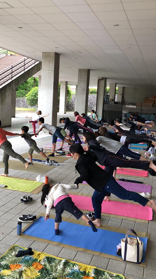 あおぞらヨガ(ヨガスタジオアーリアさん)を畳屋さんが応援ッ!!大阪府大東市家庭用国産畳専門店うえむら畳商店琉球畳ペット用畳介護用畳1