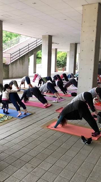 あおぞらヨガ(ヨガスタジオアーリアさん)を畳屋さんが応援ッ!!大阪府大東市家庭用国産畳専門店うえむら畳商店琉球畳ペット用畳介護用畳5