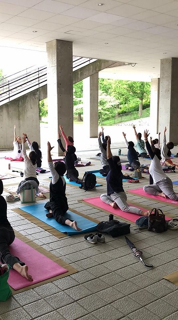 あおぞらヨガ(ヨガスタジオアーリアさん)を畳屋さんが応援ッ!!大阪府大東市家庭用国産畳専門店うえむら畳商店琉球畳ペット用畳介護用畳12