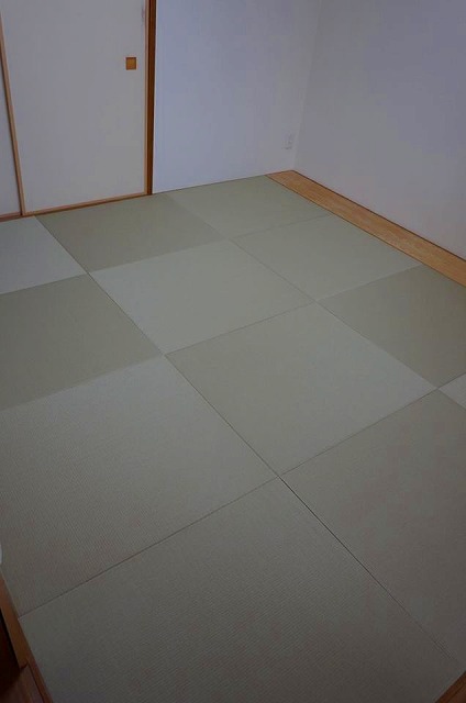 〜モダン縁無し琉球畳毛羽立った畳からモダンリーフグリーン6帖間施工事例〜2