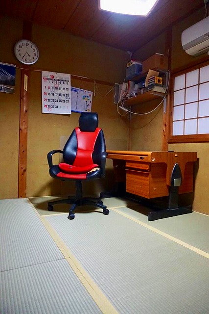 終活畳?やっぱりきれいなお部屋で暮らしたい。黄金麻の葉柄畳縁でゴージャスに暮らす。1