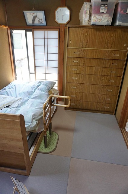 5介護保険利用”柔らかく滑らない畳”へ住宅改修工事で快適介護暮らし。大阪大東市イマドキの畳屋さんうえむら畳