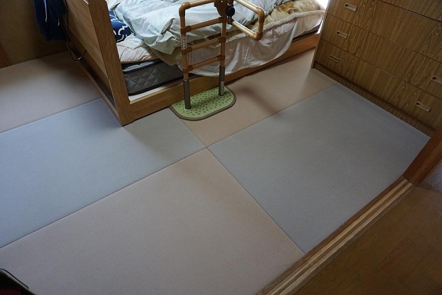 6介護保険利用”柔らかく滑らない畳”へ住宅改修工事で快適介護暮らし。大阪大東市イマドキの畳屋さんうえむら畳