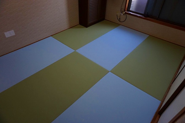【ペット用縁無し琉球畳】わんちゃんの粗相や嘔吐の汚れを専用畳でカンタン解決ッ!!大阪府大東市イマドキの畳屋さんうえむら畳5