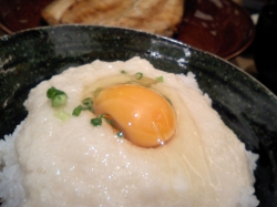 山芋とろろたまごかけごはん