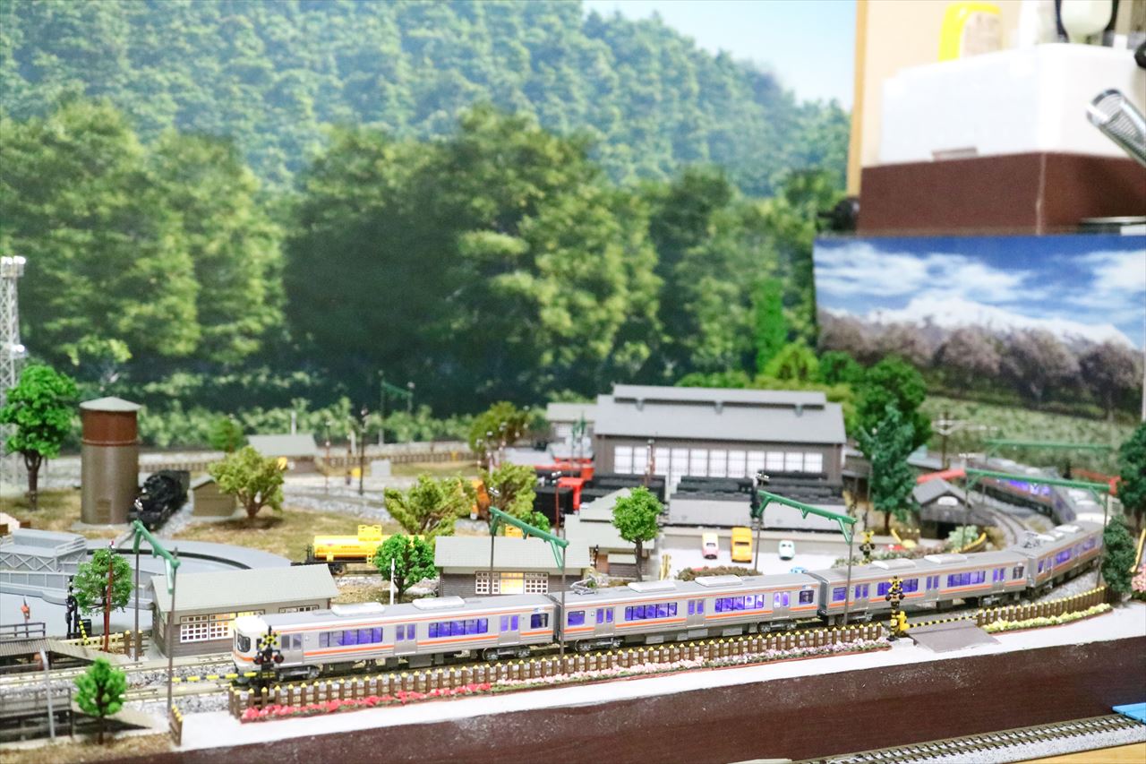 JR東海「313系0番台」東海道本線仕様（KATO）が「日本の貨物列車 