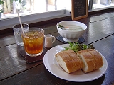 お昼