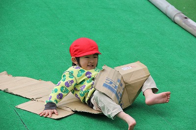 段ボール滑り