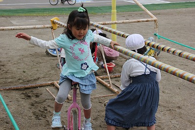 一輪車