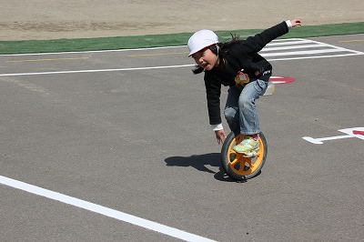 一輪車