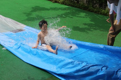 水のすべりだい