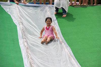 水のすべりだい