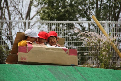 段ボール滑り
