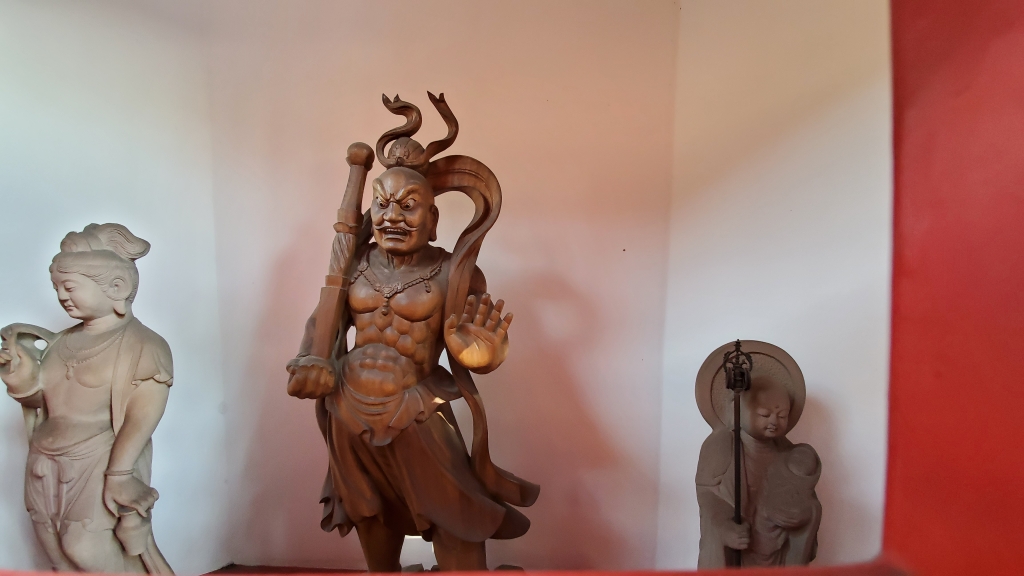 臨済宗法燈派 興国寺150世 孤峰軒 目黒絶海「東籬佳秋色」掛軸 O-57 臨済宗法燈派 興国寺150世 孤峰軒 目黒絶海「東籬佳秋色」