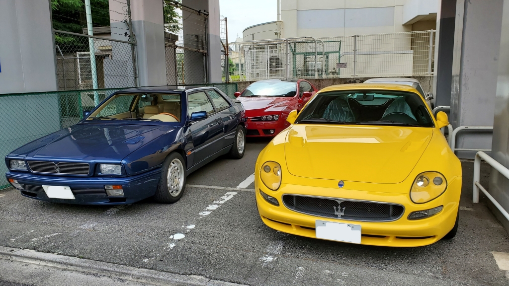 希少 美品 フェラーリ マセラッティ ポルシェ 昭和60年代カタログ 小冊子等 希少 美品 フェラーリ マセラッティ ポルシェ 昭和60年代