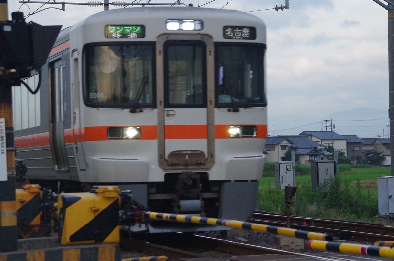 03-densya11af.jpg