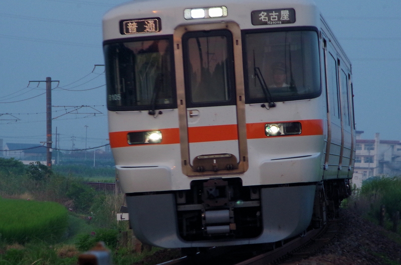 19-asa-densya-10af.jpg