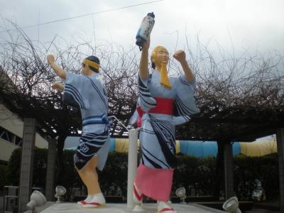 やっさ人形お色直し