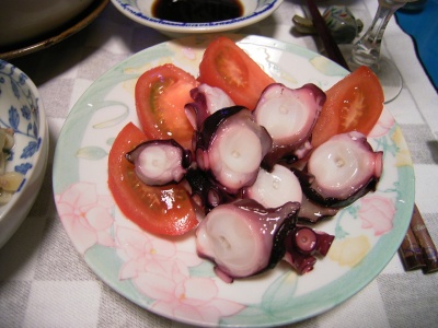 R0031937夜-タコとトマトのサラダ_400.jpg
