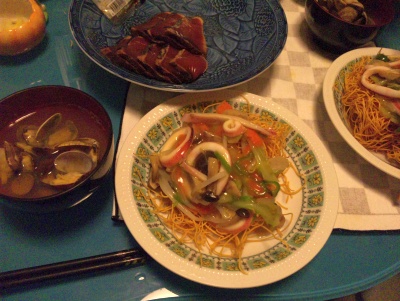 SBSH0217_0525夜-長崎皿うどん、カツオのたたき、アサリの潮汁_400.jpg