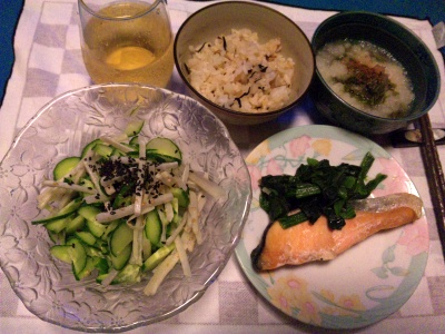 SBSH0215_0807夜-牛蒡サラダ、鮭蒸し焼き、おろしメカブ、かやくご飯_400.jpg